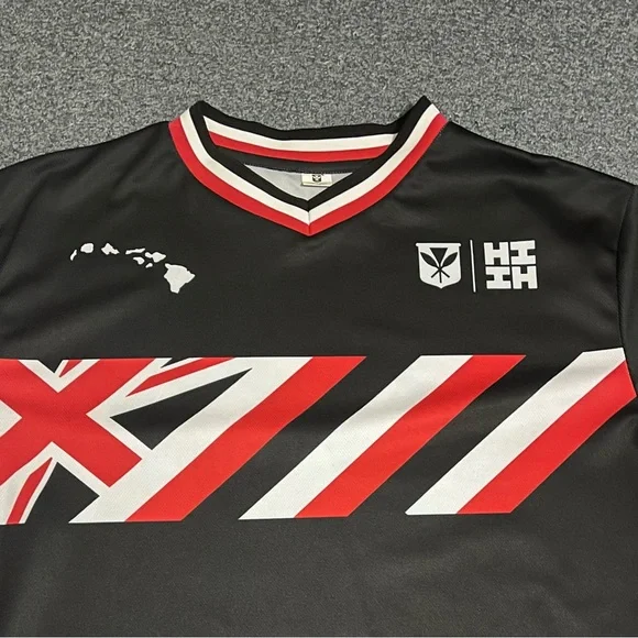 Hawaii’s Finest Black and Red Graphic T-Shirt - Picture 2 of 7